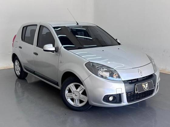 RENAULT SANDERO 1.6 EXPRESSION 8V FLEX 4P MANUAL